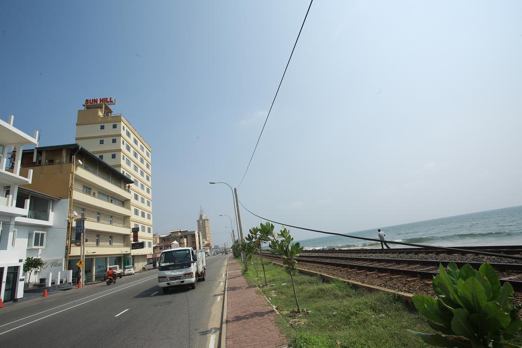 Hotel Sunhill - Kolombo Oda fotoğraf