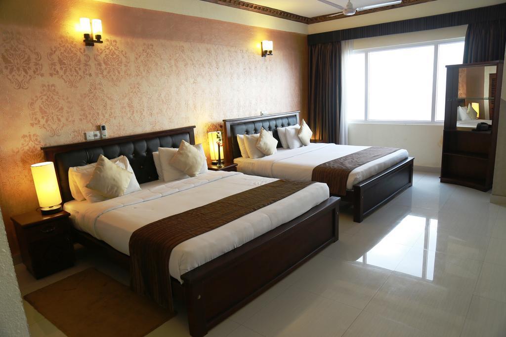 Hotel Sunhill - Kolombo Oda fotoğraf
