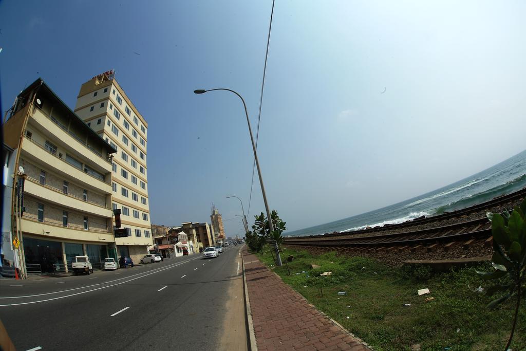 Hotel Sunhill - Kolombo Oda fotoğraf