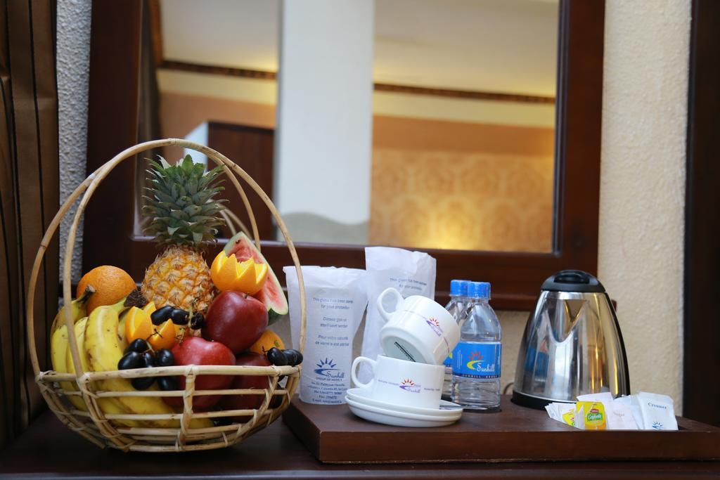 Hotel Sunhill - Kolombo Dış mekan fotoğraf