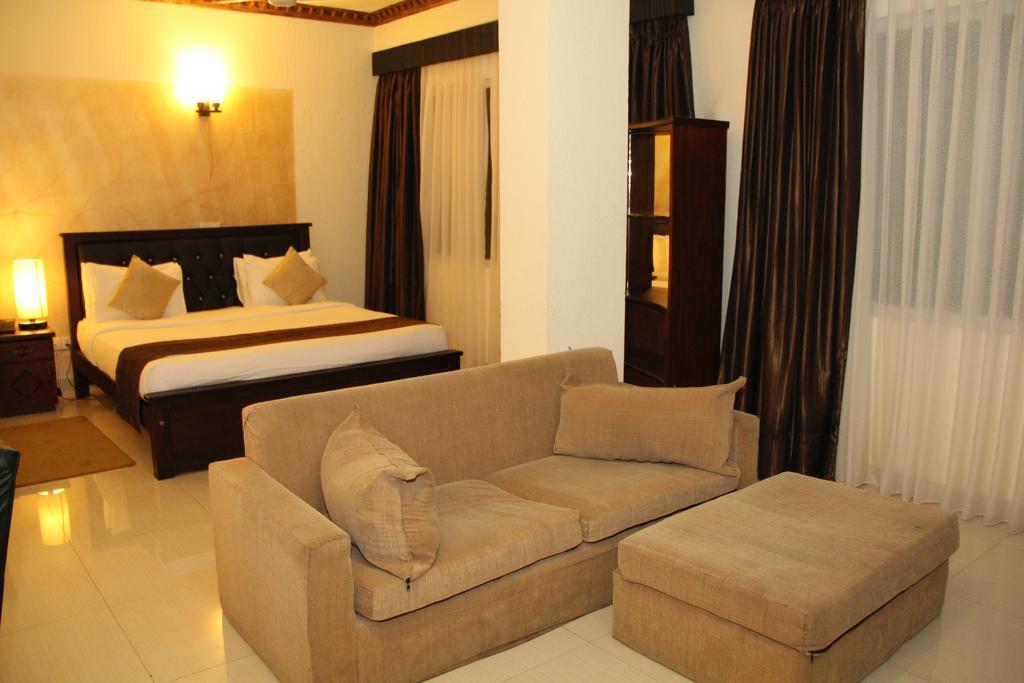 Hotel Sunhill - Kolombo Dış mekan fotoğraf